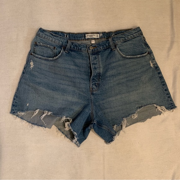 Abercrombie and Fitch The Dad Short High Rise Size 34 - Picture 2 of 5